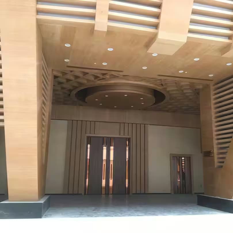 پروژه تکمیل فضای کنکورس مرکز همایش های بین المللی اصفهان