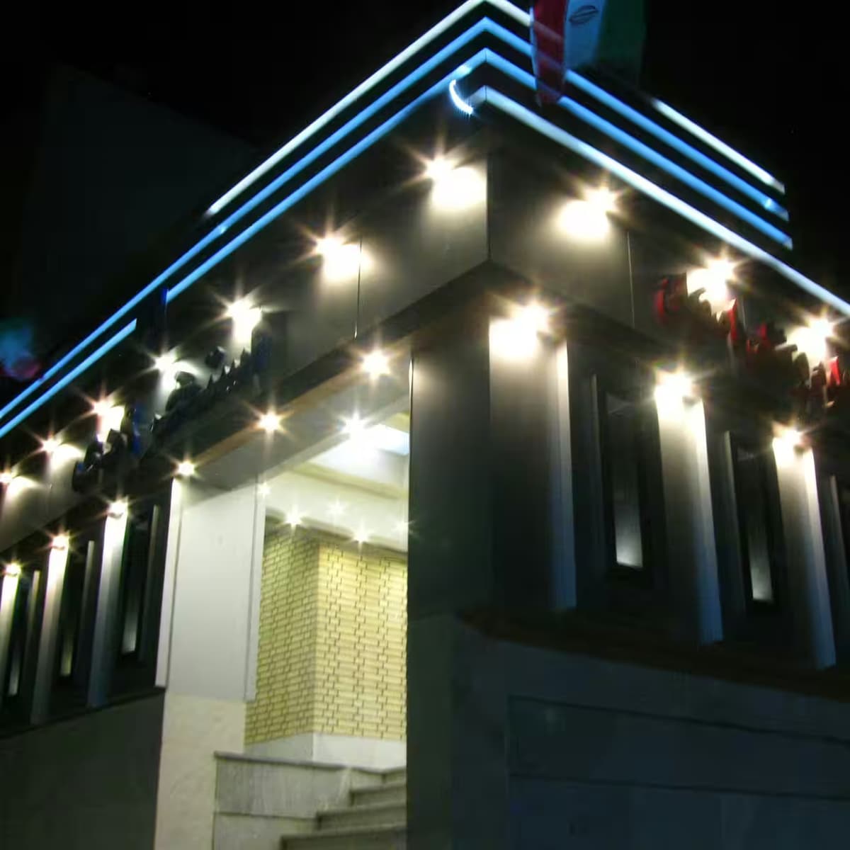 پروژه احداث استخر دانشگاه علوم پزشکی