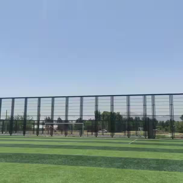 پروژه زمین ورزشی غرب