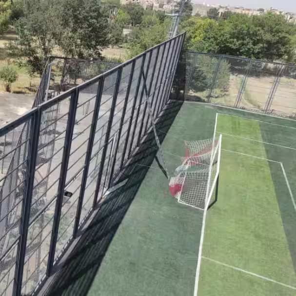 پروژه زمین ورزشی غرب